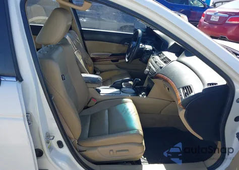 2012 Honda Accord 2.4 Ex-L z USA, uszkodzony, nr VIN 1HGCP2F88CA224828